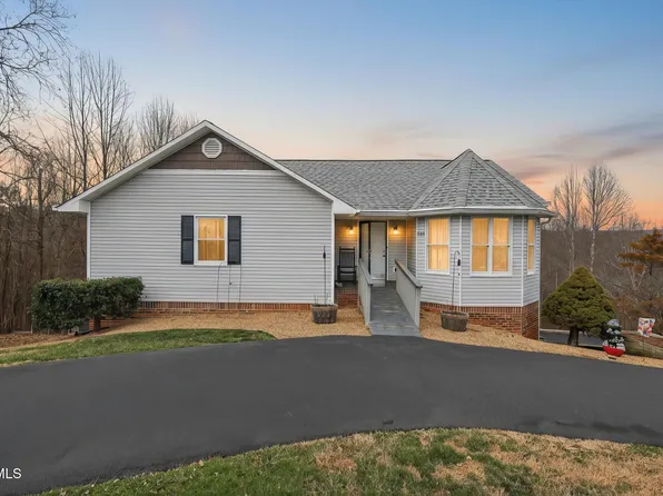 300 Poplar Grove Rd, Kingsport, TN 37664