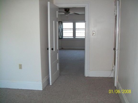 5th image of 22 Marion Pl APT 3