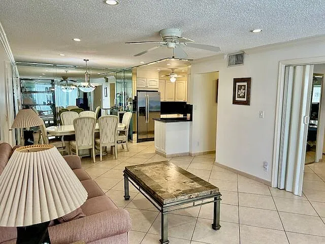 6435 Bay Club Dr #2 — Photo 6