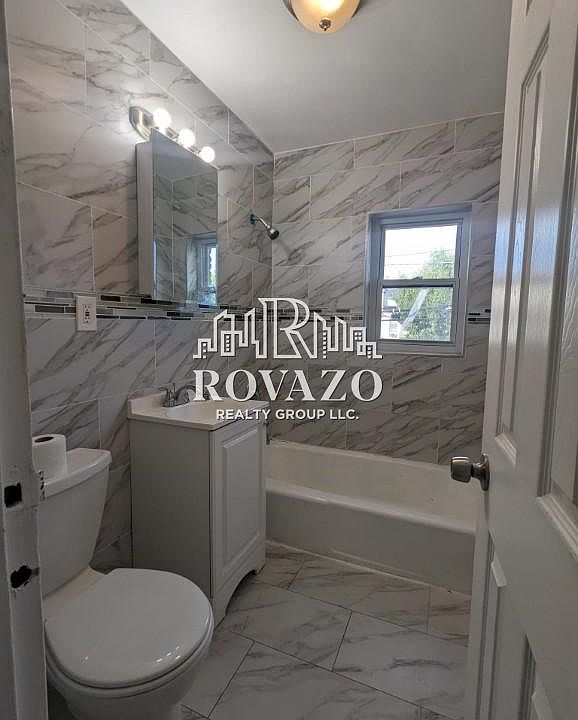 2nd image of 385 Roseville Ave APT 8