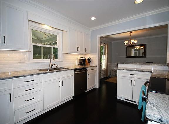 3rd image of 313 Chadmore Dr