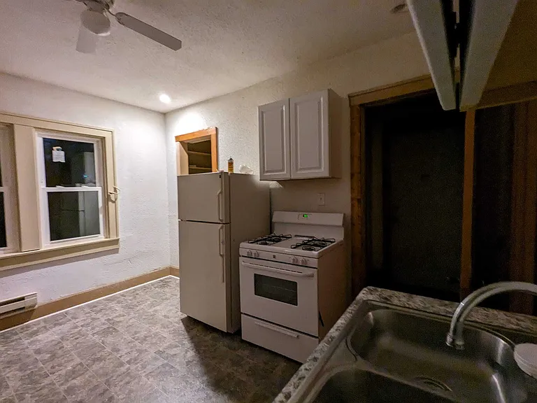 1702 S 5th St #1 — Photo 7