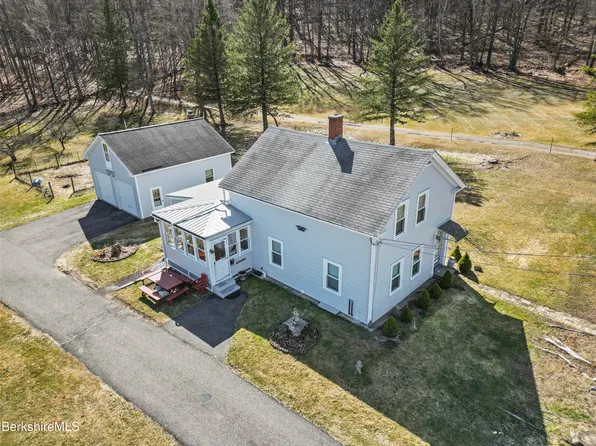 54 Gunther St, North Adams, MA 01247
