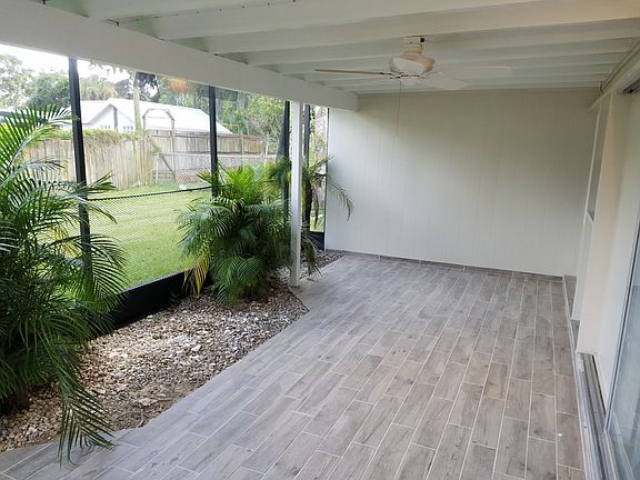 Large screened patio