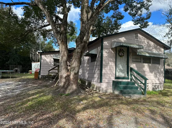 407 S BLVD W, Macclenny, FL 32063