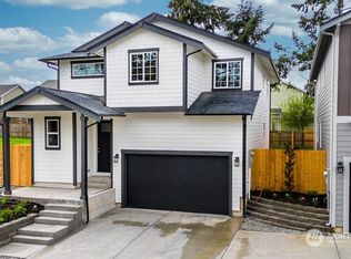 1160 E 40th St, Tacoma, WA 98404