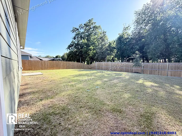 1717 Round House Ln — Photo 26