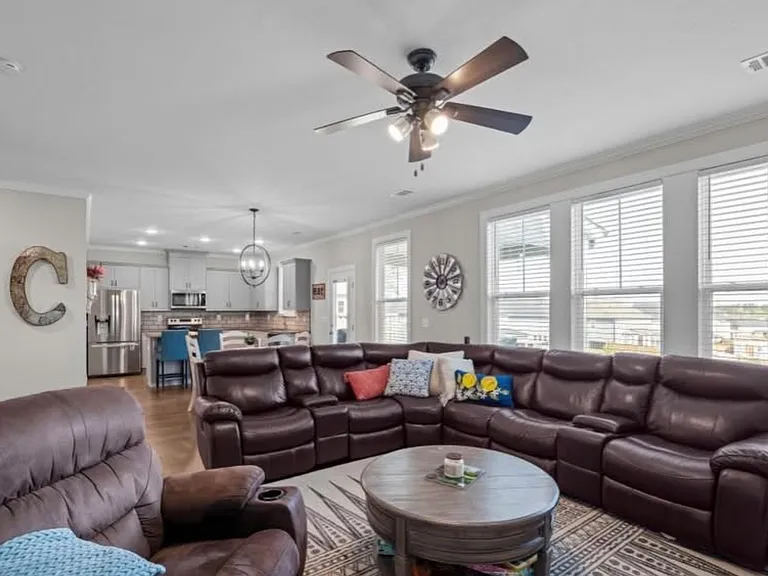 3110 Wayne Dr — Photo 5