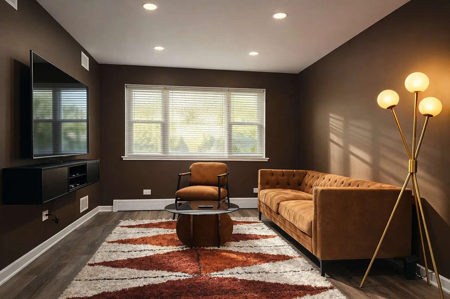 1 bed, 1.0 bath, 495 sqft, $4,858 — Photo 1