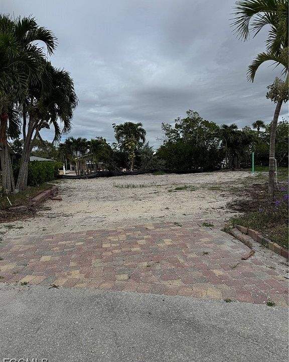 1st image of 3111 Shell Mound Blvd