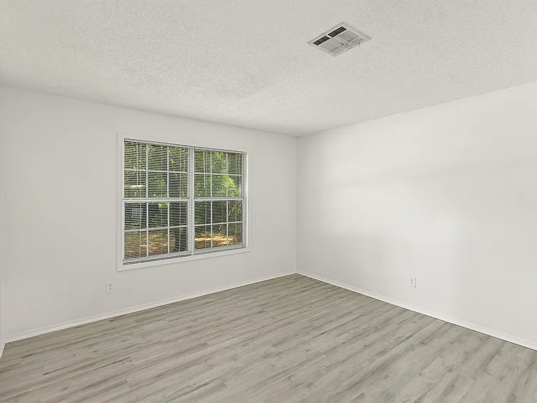 334 Calhoun Ave — Photo 56