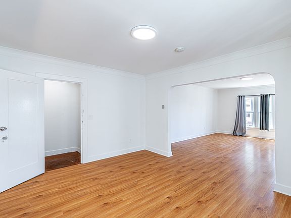 3rd image of 232 N New Hampshire Ave #48