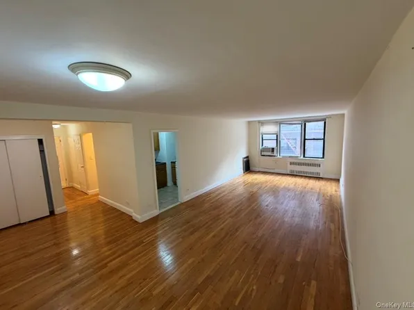 83-30 Vietor Avenue #312, Elmhurst, NY 11373