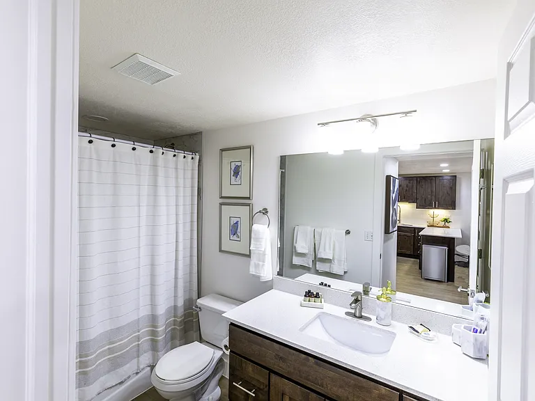 Brigham Apartments — Photo 14