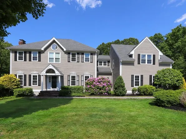 5 Buckskin Ln, Natick, MA 01760