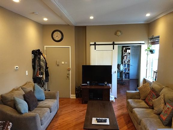 Living Room (Entry Door)