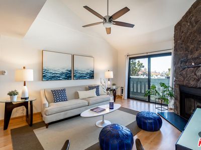 8162 Manitoba St Unit 302, Playa Del Rey, CA, 90293