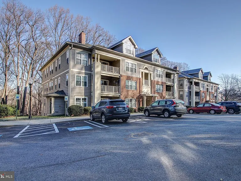 121 Timberbrook Ln #202 — Photo 31