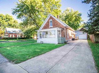 1226 Highland Ave, Pekin, IL
