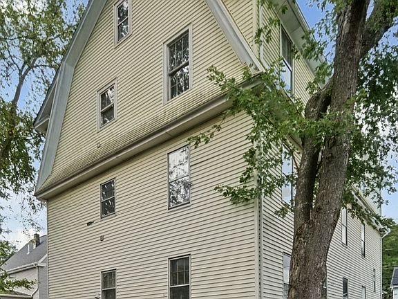2nd image of 32 Wood Street