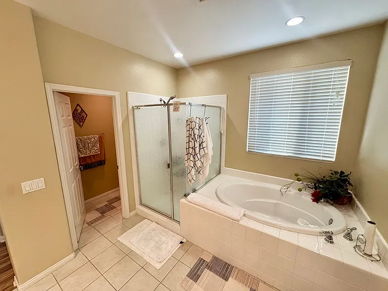 13643 Swift Run St — Photo 32