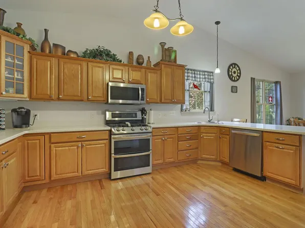 3107 King CIRCLE, Twin Lakes, WI 53181