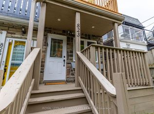 823 Craven Rd, Toronto, ON M4L 2Z7