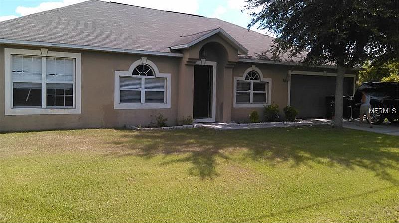 1st image of 821 Adour Dr