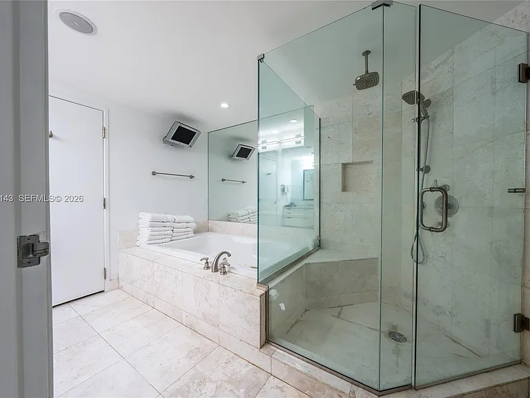 9401 Collins Ave #403 — Photo 23