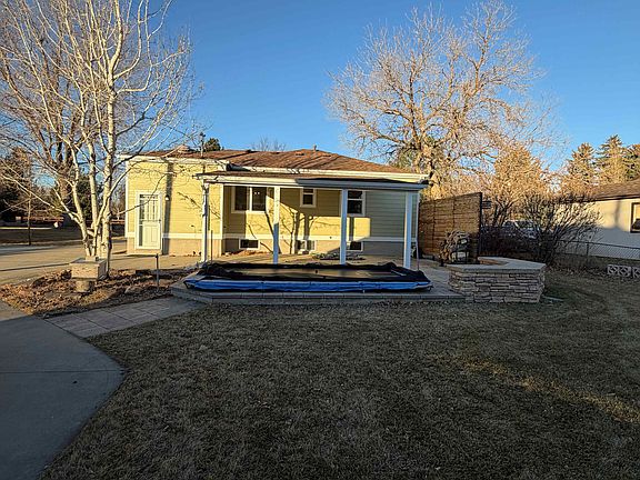 5th image of 2440 Hoyt St
