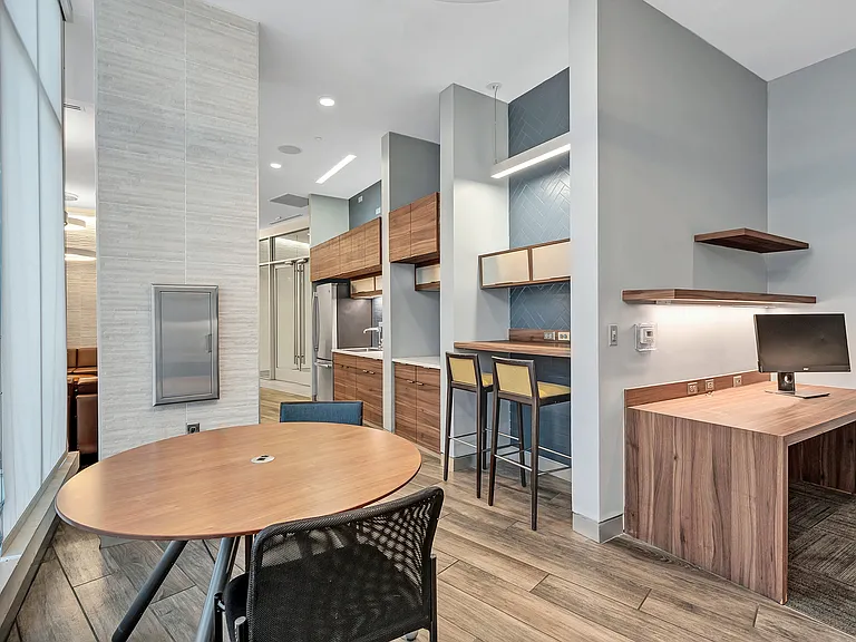 Solstice Apartments — Photo 16