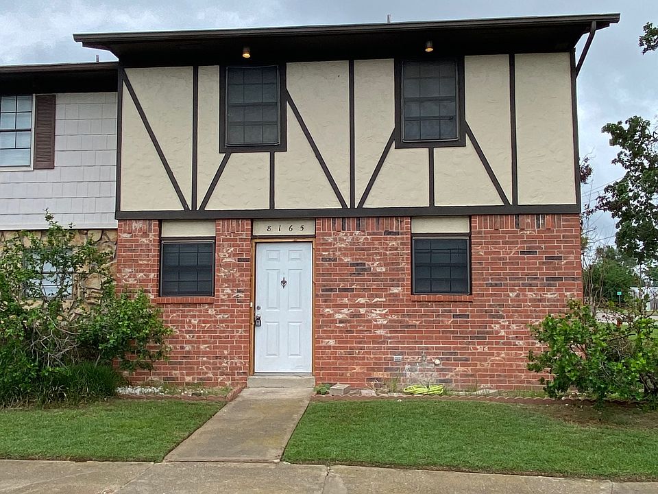 1st image of 8165 NW 23rd St