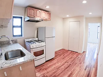 Rented by Urban Real Estate Inc