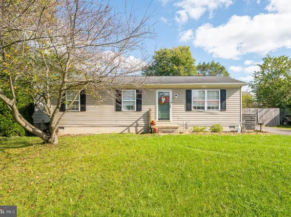 271 Cashmere Dr, Martinsburg, WV 25404