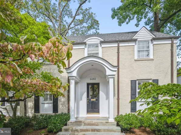 6682 32nd St NW, Washington, DC 20015