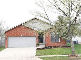 2909 Masters View Rd, Lexington, KY 40511