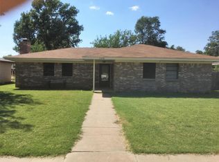 7206 Hatton Rd, Amarillo, TX 79110