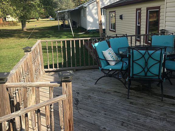 3rd image of 5428 Hillier Dr