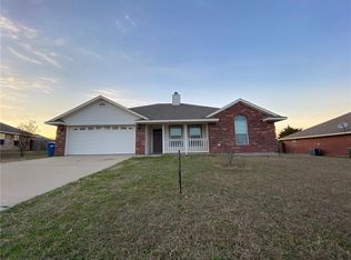 164 Pearl Dr, Hewitt, TX 76643