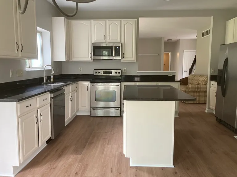 7299 Rolling Meadows Dr — Photo 9