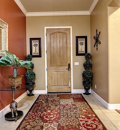 5th image of 823 Hacienda Cir