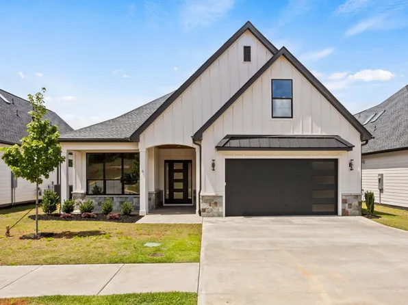 6 Adrian Way, Simpsonville, SC 29680