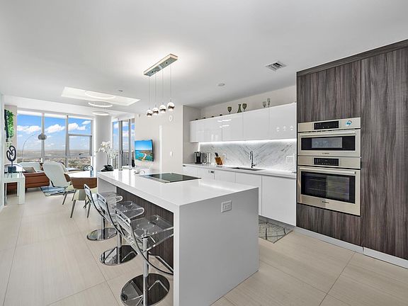 3rd image of 851 NE 1st Ave #3401AB