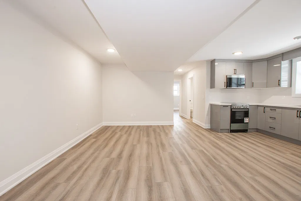 44 Hatter Avenue — Photo 2