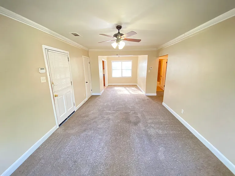 4303 Leatherwood Ave — Photo 4