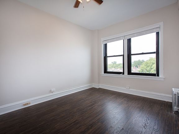 5th image of 5110 S Kenwood Ave #401