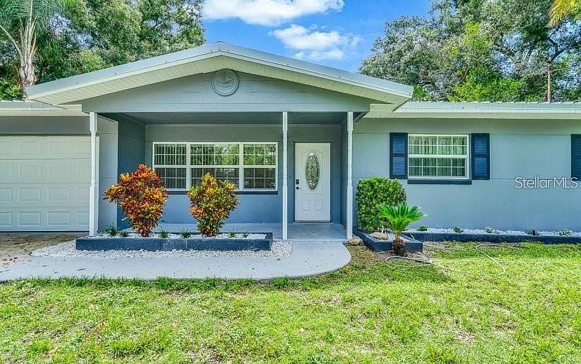 1st image of 10231 N Valle Dr