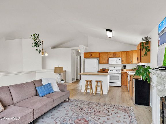 5th image of 2534 N Coolwater Dr