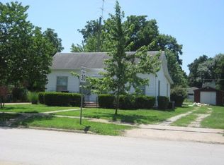 1126 E Wall St, Fort Scott, KS 66701