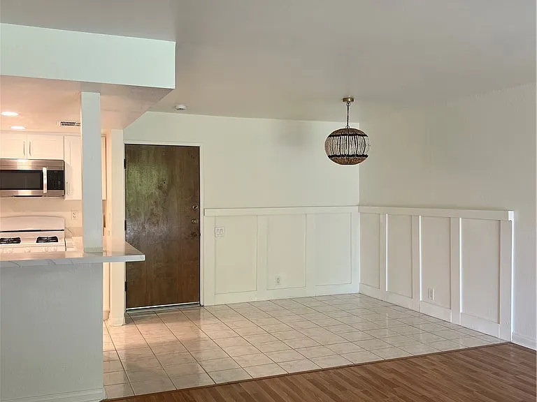 234 E Fern Ave #106 — Photo 12